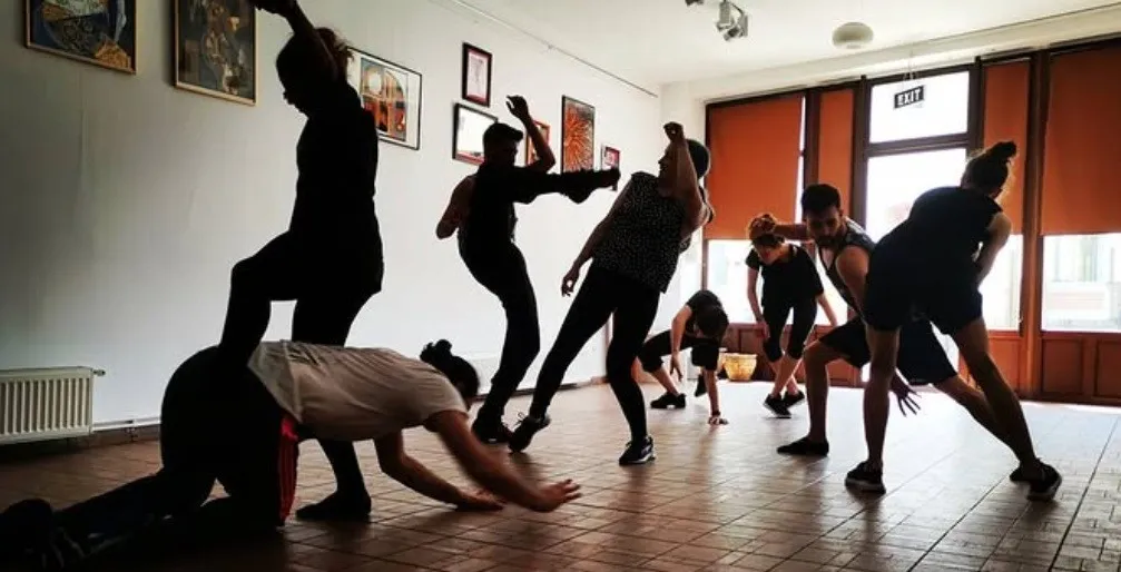 CORPZero — Performative Encounters — photo 3 / 11