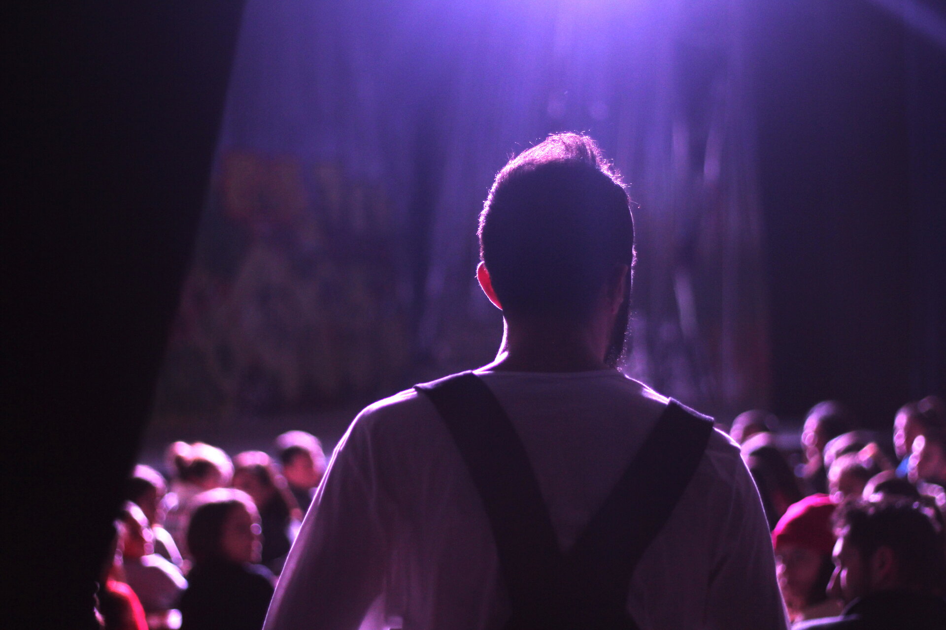 Lighting design for Scuze Noi